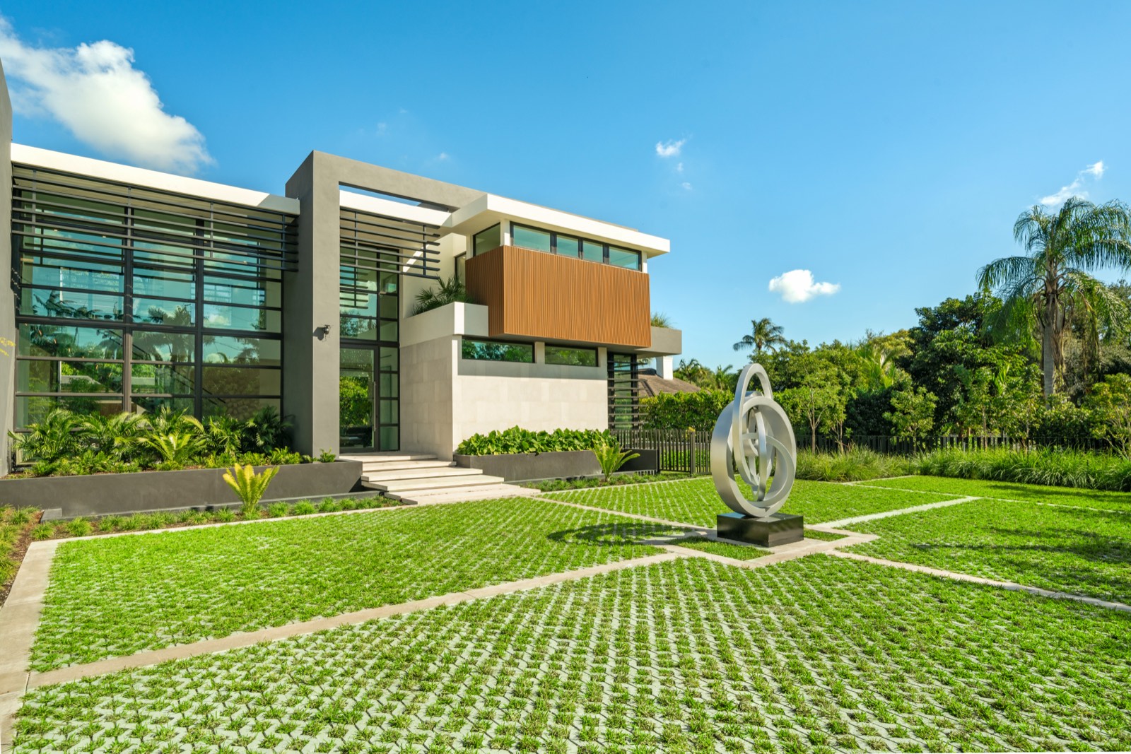 Terrace House, image 4 of 13