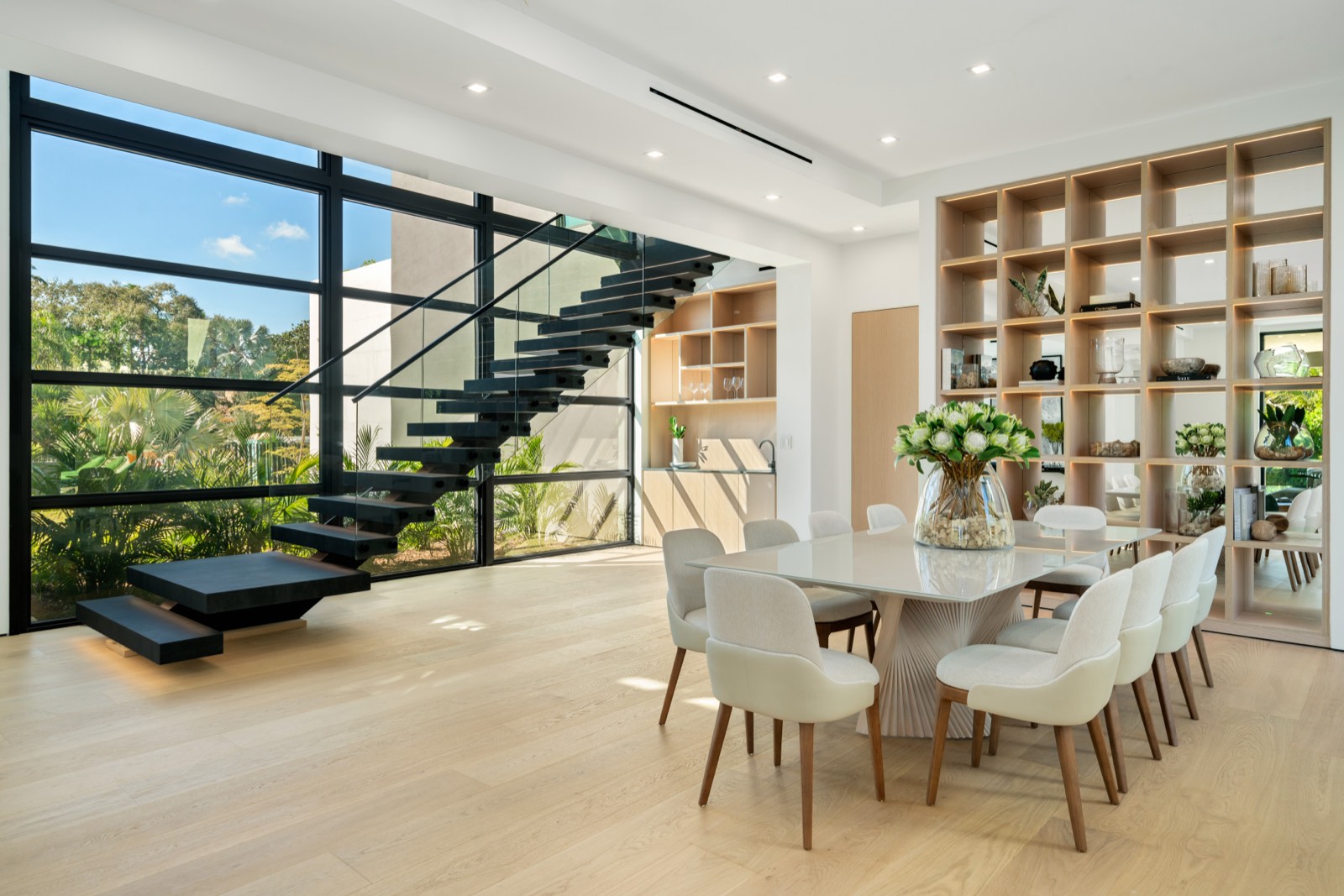 Terrace House, image 10 of 13